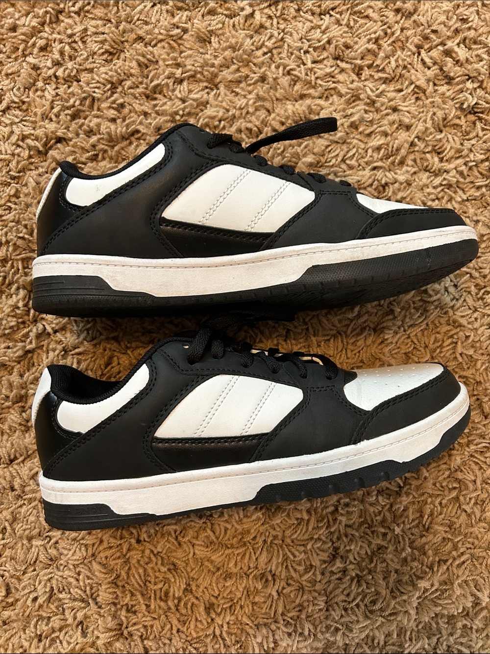 And 1 womens panda dunk sneakers size 8